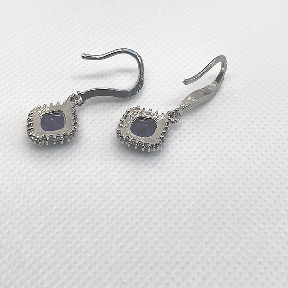 NEW Regency Style Blue Earrings Hollywood Regency Glam - Picture 2 of 3